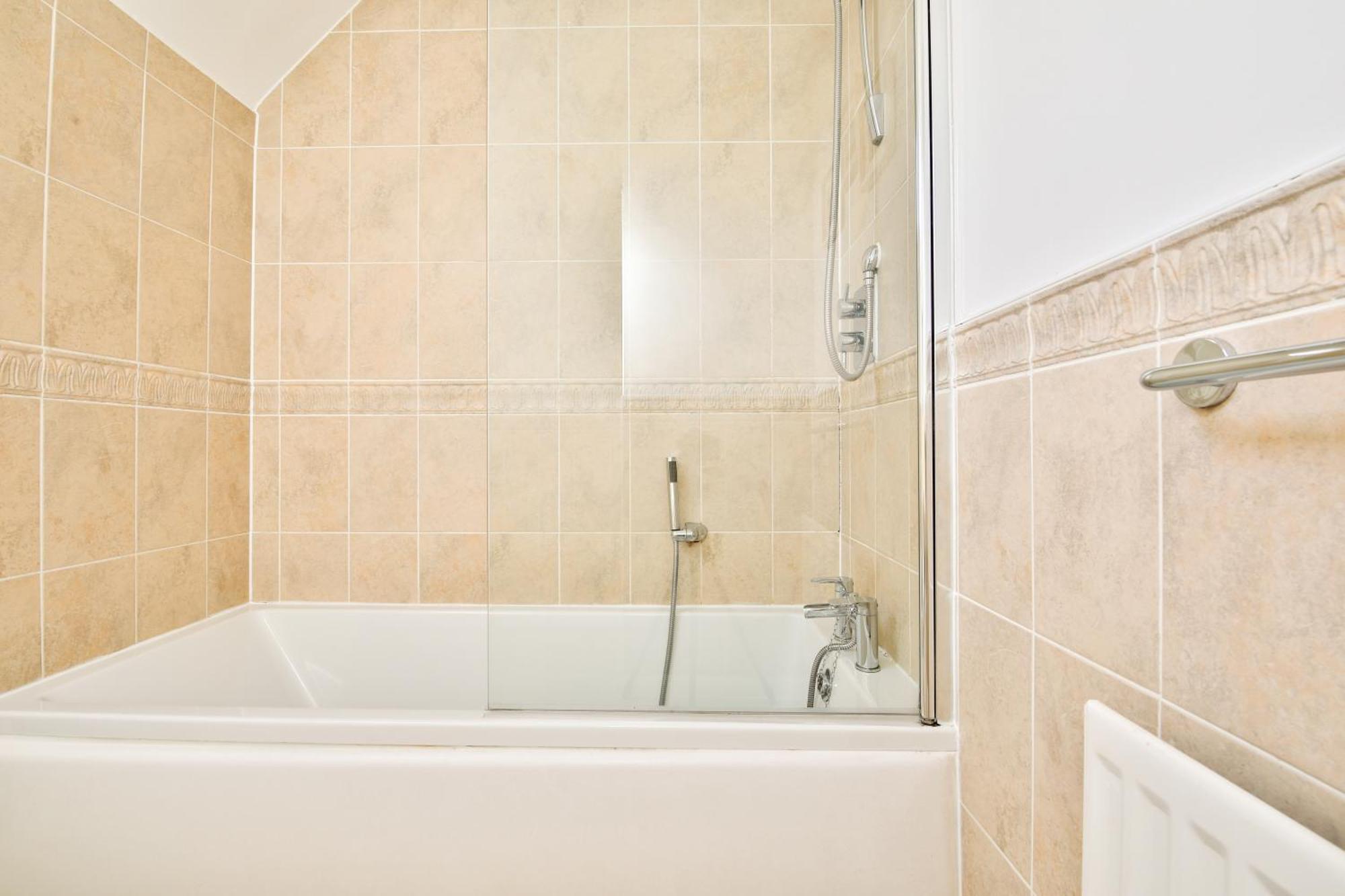 Stayright 2 Bed Beach House With Private Parking- Next To Barry Beach And Jackson Bay Exteriör bild