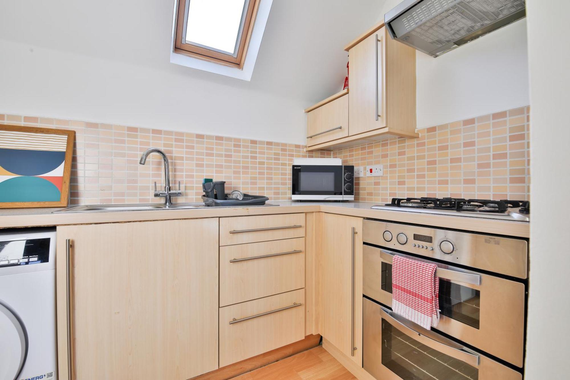 Stayright 2 Bed Beach House With Private Parking- Next To Barry Beach And Jackson Bay Exteriör bild